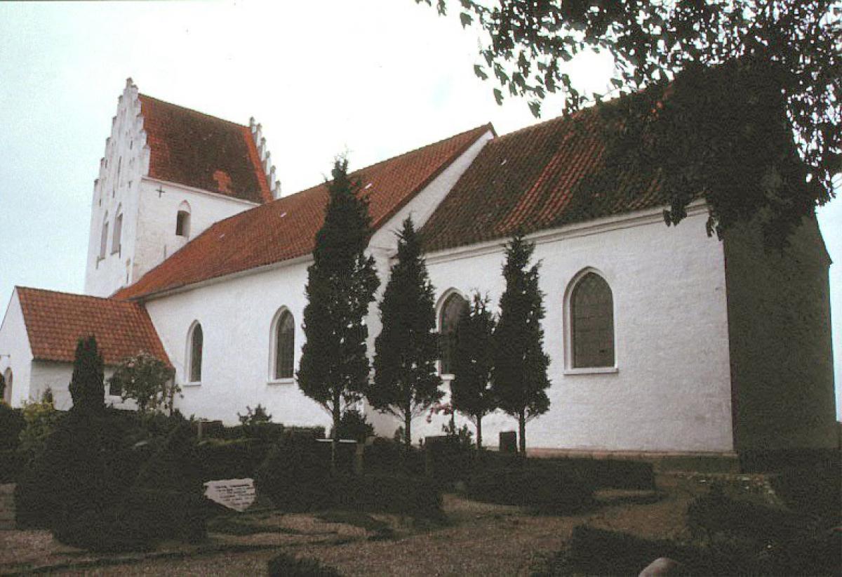 Ørsted Kirke